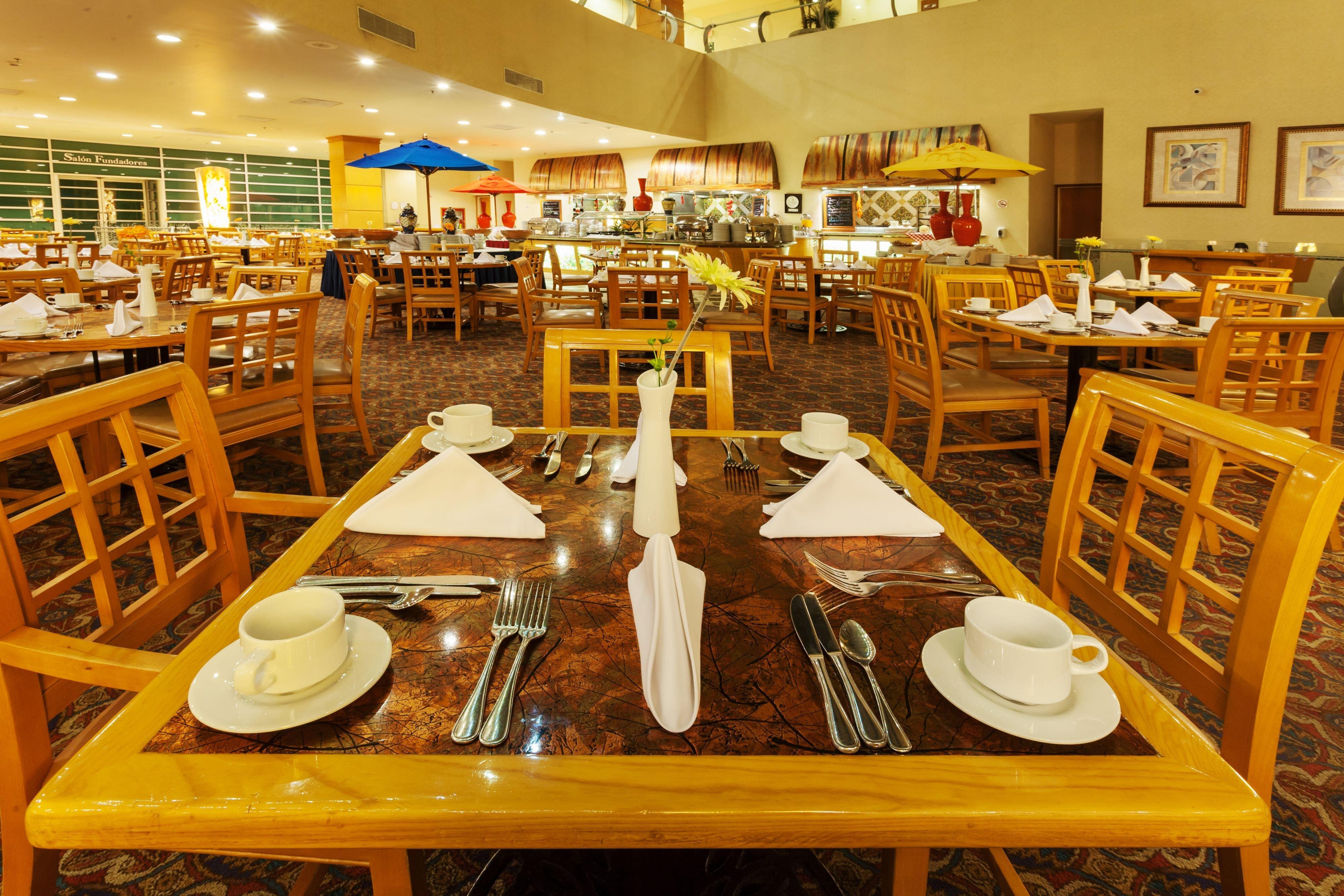 คราวน์ พลาซา ตอเรออง Hotel โทร์เรออน ภายนอก รูปภาพ