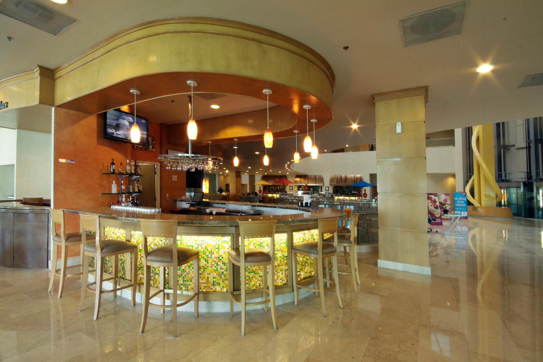 คราวน์ พลาซา ตอเรออง Hotel โทร์เรออน ภายนอก รูปภาพ